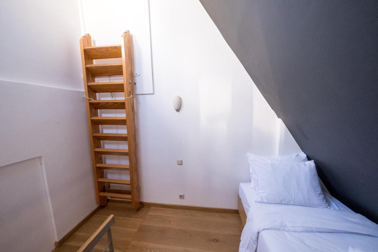 Thisio Loft Apartment Athens