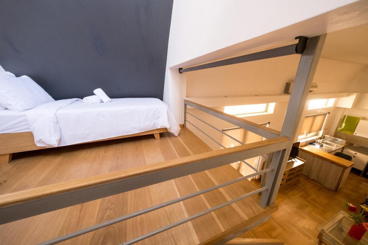 Thisio Loft Apartment Athens