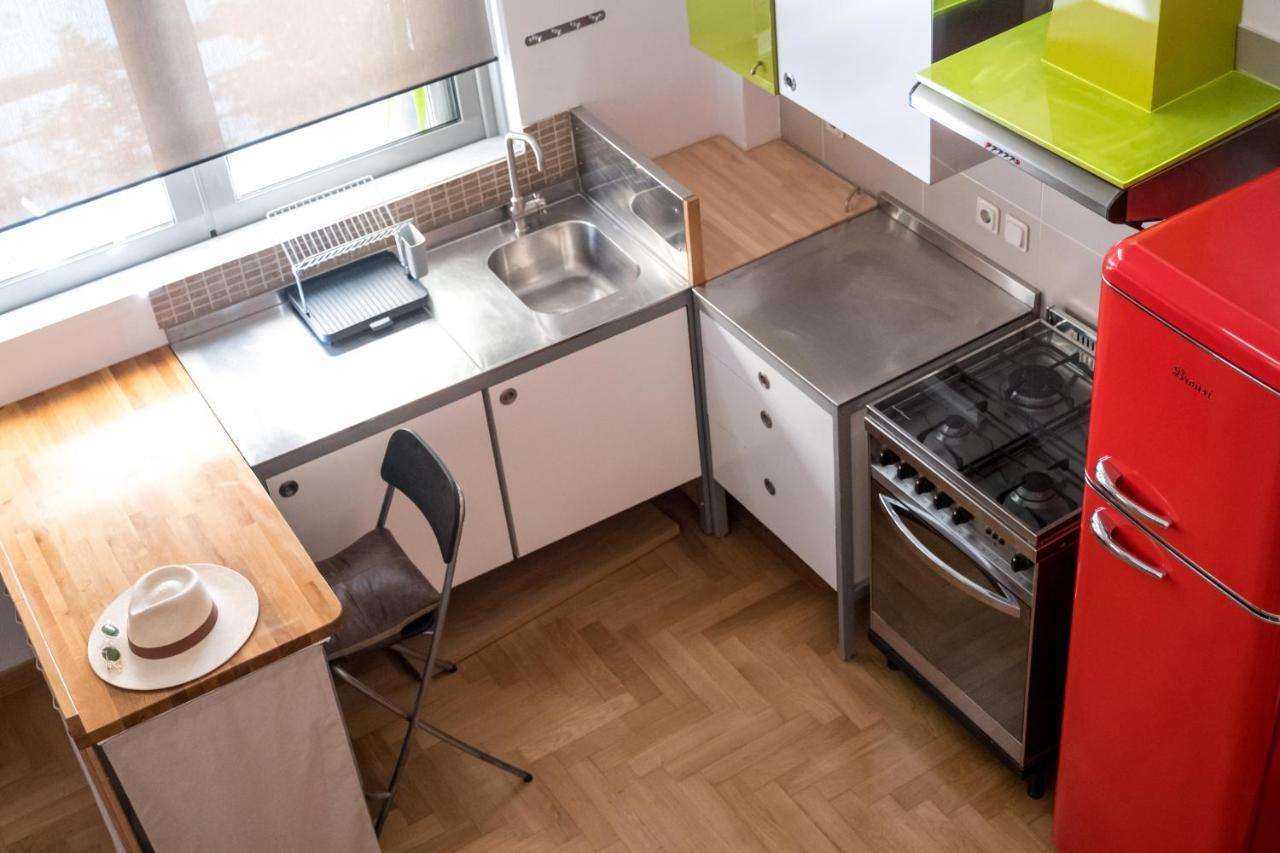 Thisio Loft *
