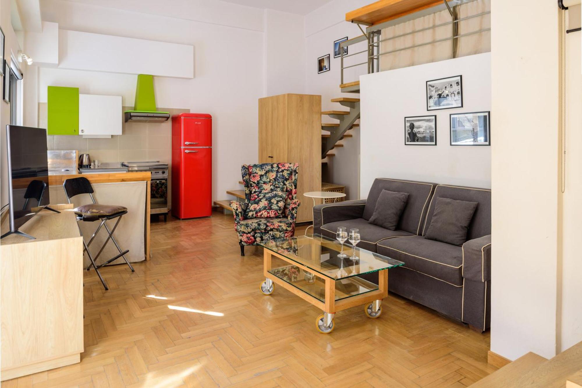 Thisio Loft Apartment *