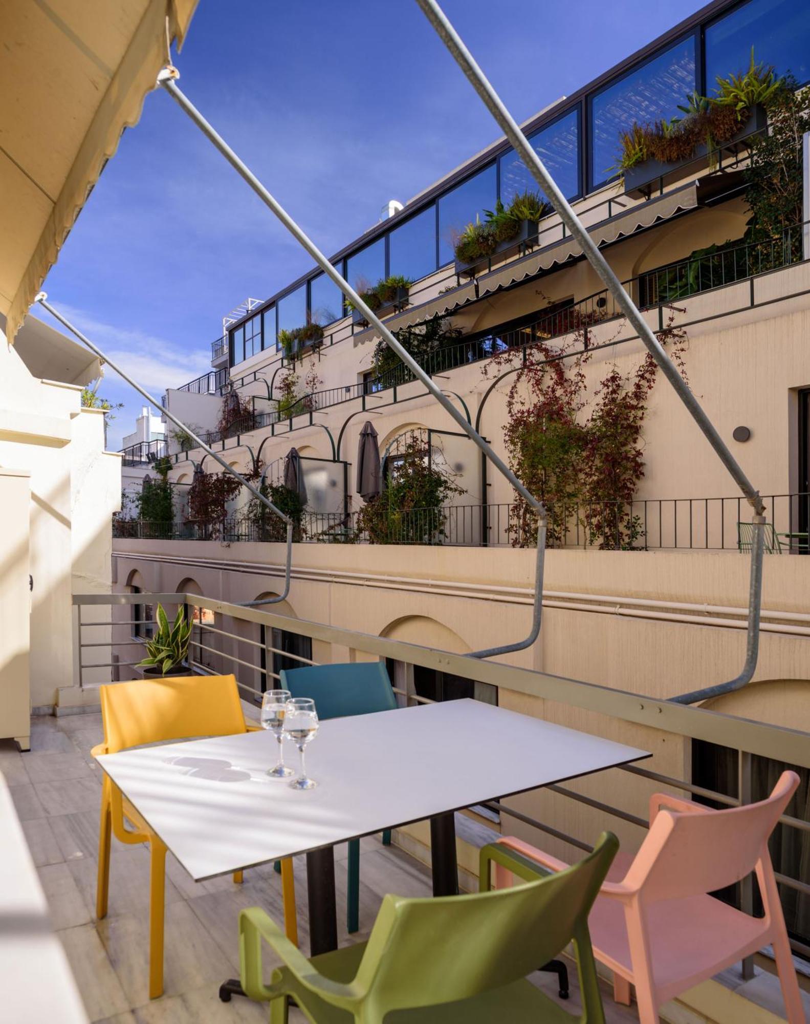 Thisio Loft